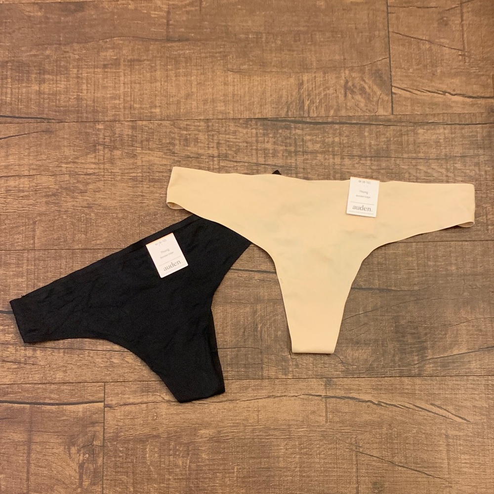NWT auden thongs
